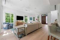 912 9th Ave S, Unit 11105 in Naples, FL - Building Photo - Building Photo