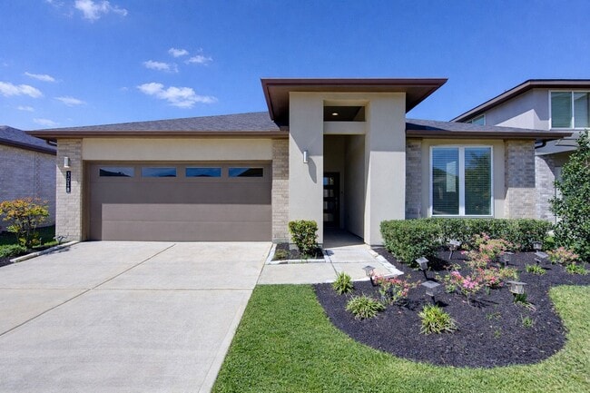 3018 Schultz Manor Ln