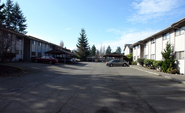 Sunset View Apartments - 55+ Community in University Place, WA - Foto de edificio - Building Photo