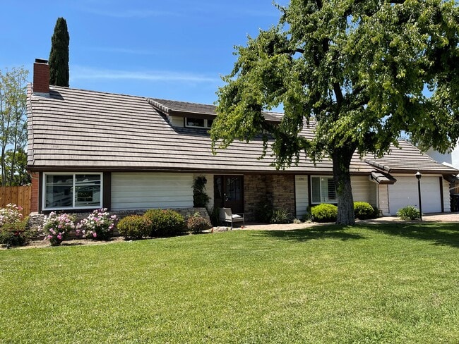 property at 1781 Berkshire Dr