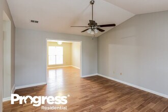 5850 Waverly Dr in Horn Lake, MS - Building Photo - Building Photo