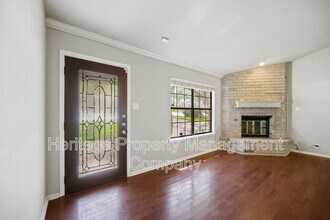 16722 Lilly Crest Dr in San Antonio, TX - Building Photo - Building Photo