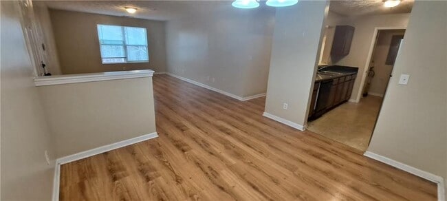 8304 Fairington Ridge Cir in Stonecrest, GA - Building Photo - Building Photo