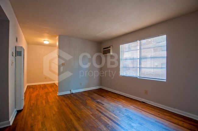 896 Greenwood Ave NE-Unit -01 in Atlanta, GA - Building Photo - Building Photo