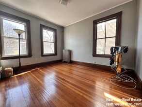 4 Montcalm Ave in Boston, MA - Building Photo - Building Photo