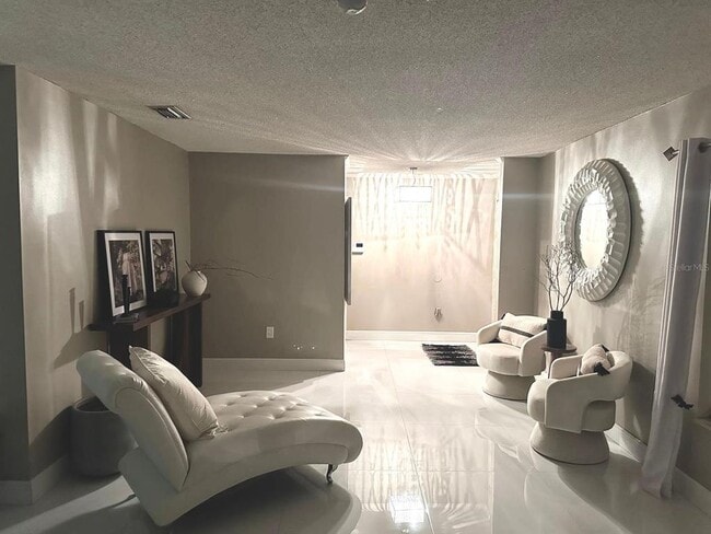 property at 5480 Lake Jessamine Dr