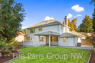 8129 126th Pl SE in Newcastle, WA - Building Photo - Building Photo