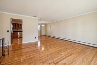 70 Glassboro Rd in Parsippany Troy Hills, NJ - Building Photo - Building Photo