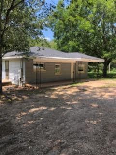 property at 5924 Moorefield Memorial Hwy