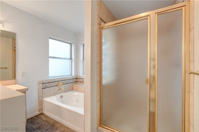 property at 4325 Silvercrest Ct