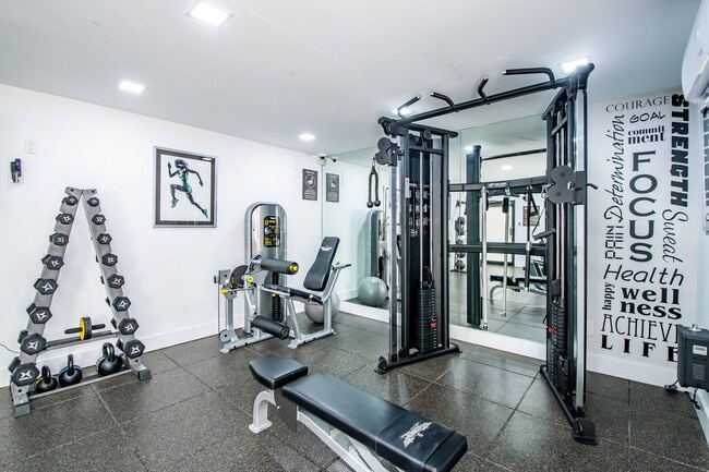 Legacy at Pinecrest in Miami, FL - Building Photo - Building Photo