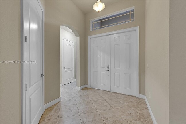 9051 Edgewater Bend in Parkland, FL - Building Photo - Building Photo