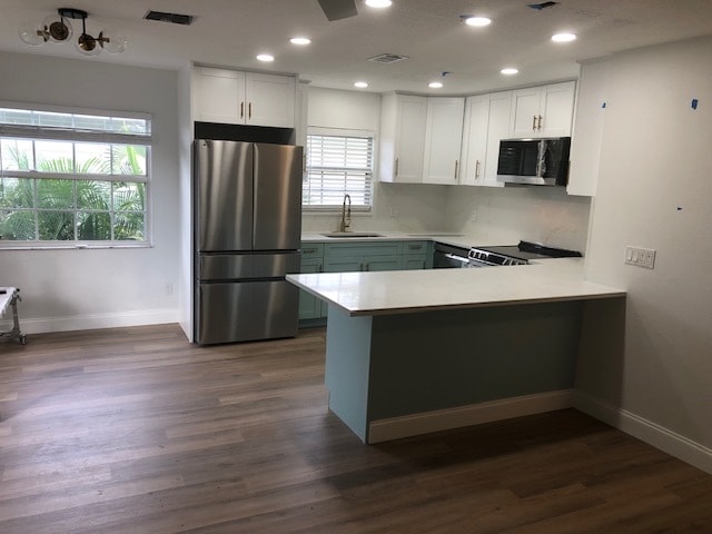 1866 Michigan Ave NE in St. Petersburg, FL - Building Photo - Building Photo