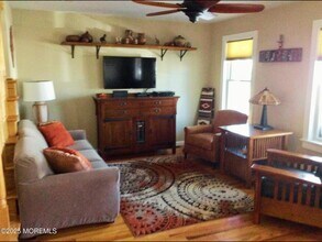 108 Clark Ave in Ocean Grove, NJ - Building Photo - Building Photo