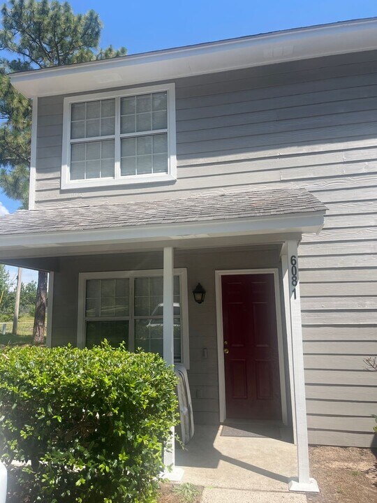 608 Legion Rd in Warrenville, SC - Building Photo