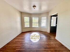 104 Webster St, Unit 2 in New Haven, CT - Building Photo - Building Photo