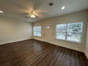 9302 Bean St in Houston, TX - Building Photo - Building Photo