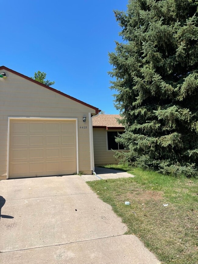 property at 4425 Hollyhock St