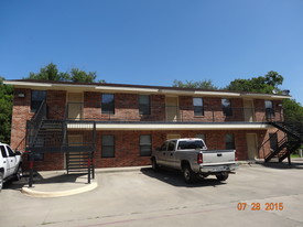 Campus Inn Apartments