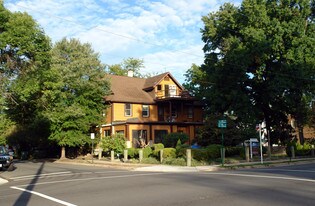 1400 Mt Vernon Ave in Alexandria, VA - Building Photo