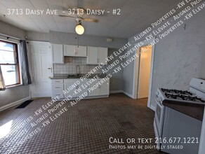 3713 Daisy Ave in Cleveland, OH - Building Photo - Building Photo