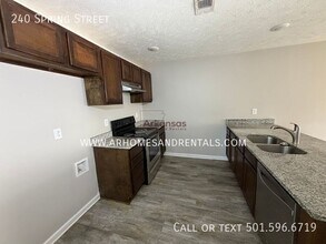 240 Spring St in Ward, AR - Building Photo - Building Photo