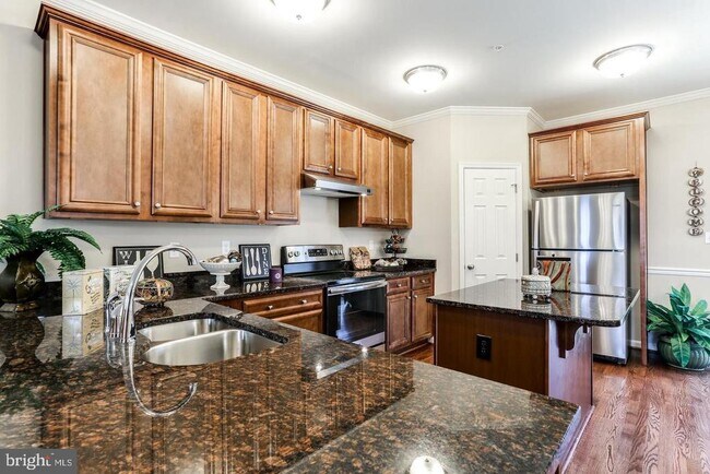 8229 Jeremiah Ln in Columbia, MD - Building Photo - Building Photo