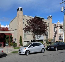 1195 W 8th Ave in Vancouver, BC - Building Photo