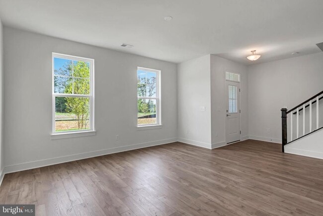 property at 1648 Sandpiper Bay Lp