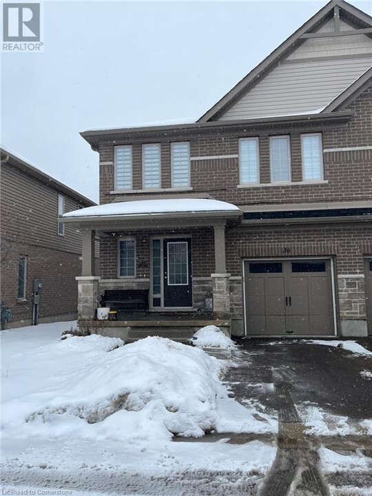 36 Gleason Cres in Kitchener, ON - Building Photo