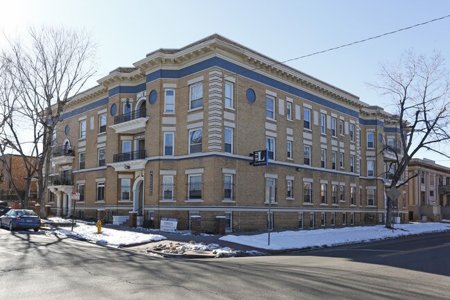 The Lafayette in Denver, CO - Building Photo - Building Photo