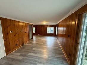 3343 Waterside Dr in Akron, OH - Foto de edificio - Building Photo