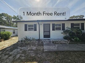 455 Buck Moore Rd in Lake Wales, FL - Building Photo