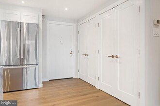 2510 Virginia Ave NW in Washington, DC - Building Photo - Building Photo