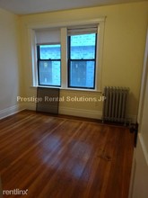 27 Park Dr-Unit -Apt 8 in Boston, MA - Building Photo - Building Photo