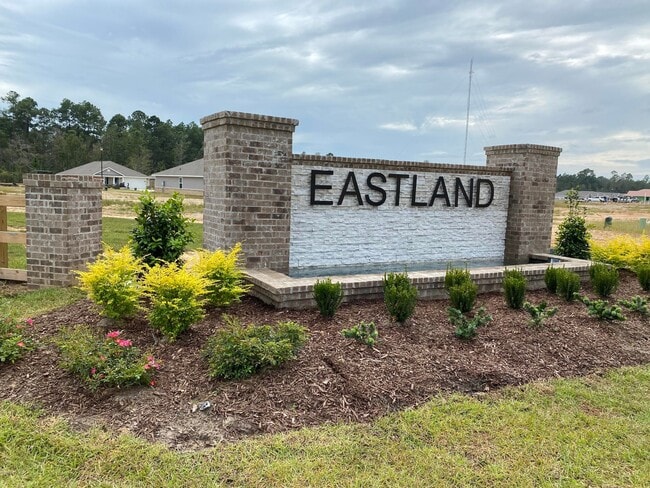 6578 Eastland Cir in Biloxi, MS - Building Photo - Building Photo