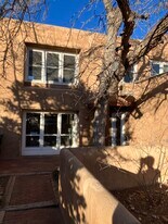 3228 1/2 La Avenida de San Marcos in Santa Fe, NM - Building Photo