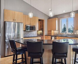 7110 131st Cir in Apple Valley, MN - Building Photo - Building Photo