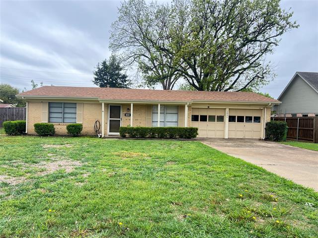 1804 Highland Dr in Carrollton, TX - Building Photo