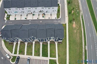 11190 Winding Brook Terrace Dr in Ashland, VA - Building Photo - Building Photo