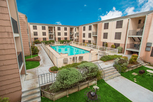Joplin at Crestview Apartments