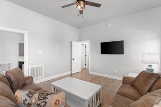 144 Auttie Cir in Bean Station, TN - Building Photo - Building Photo