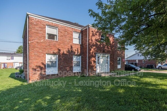 444 Schenkel Ln in Frankfort, KY - Building Photo - Building Photo