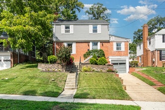 5822 Carlyle St in Cheverly, MD - Building Photo - Building Photo