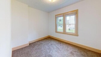 76 Ave A in Rochester, NY - Building Photo