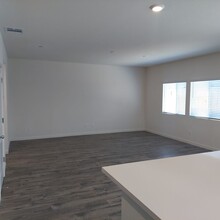 9264 Farmstead Cir in Roseville, CA - Building Photo - Building Photo