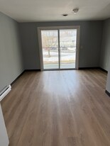 65 French King Hwy in Erving, MA - Building Photo