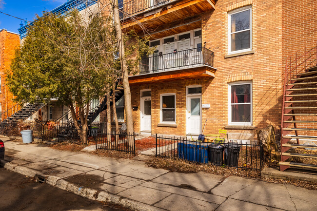 4571-4581 Des Érables Av in Montréal, QC - Building Photo - Building Photo