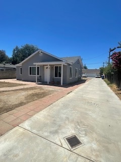 10839 Burnet Ave in Los Angeles, CA - Building Photo - Building Photo
