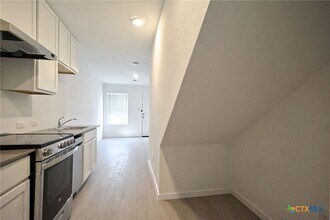 4974 Daisy Blossom in Converse, TX - Building Photo - Building Photo